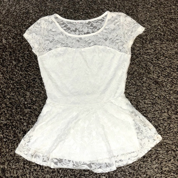 Guess Tops - Guess Peplum Top